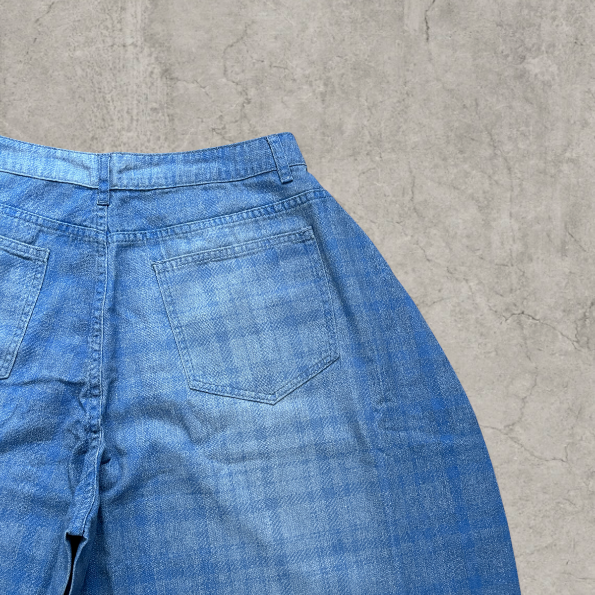 Wide-leg balloon skater jeans in blue plaid