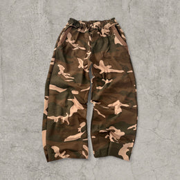 Super baggy wide-leg Korean joggers in khaki beige camouflage