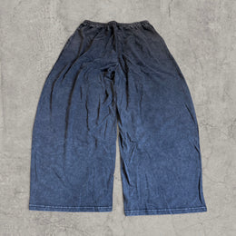 Super baggy wide leg Korean joggers in black/grey.