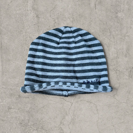 Striped knit beanie hat in black and grey