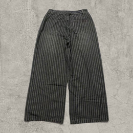 Relaxed wide-leg jeans in washed black with white pinstripe