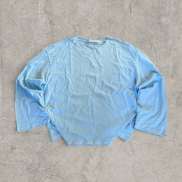 Vintage style relaxed fit long sleeve 100% cotton tshirt top in light blue.