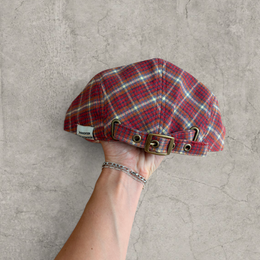 Vintage Plaid Flat Peak Beret Cap in burgundy red plaid – Adjustable Unisex