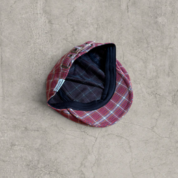 Vintage Plaid Flat Peak Beret Cap in burgundy red plaid – Adjustable Unisex