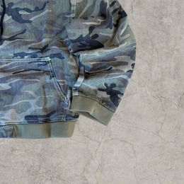 Vintage style camo bomber jacket hoodie in khaki green