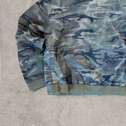Vintage style camo bomber jacket hoodie in khaki green
