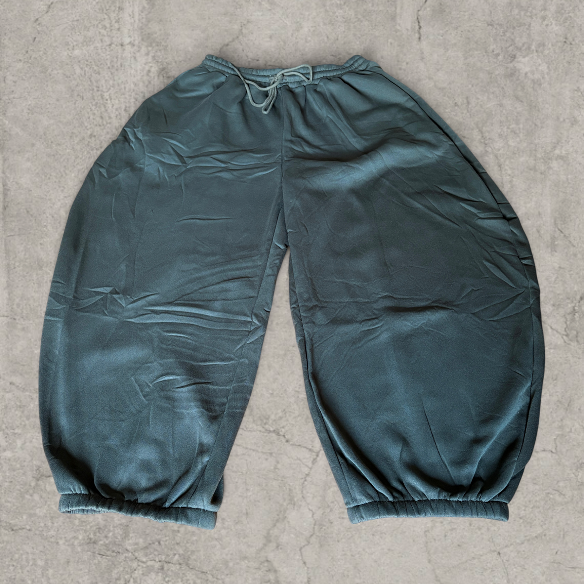 Super baggy wide leg Korean joggers in khaki green.