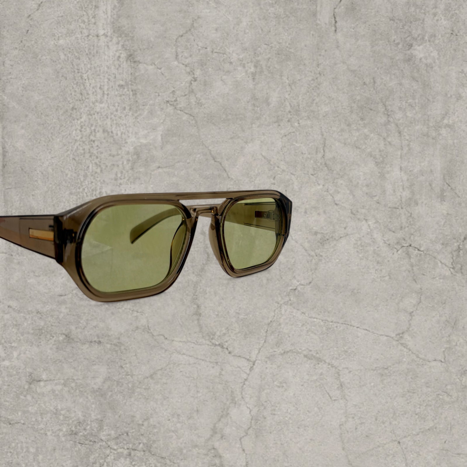 Vintage Aviator Sunglasses: Khaki Frame, chunky UV400 green lenses