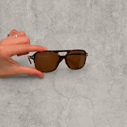 Vintage Aviator Sunglasses: Leopard Tortoise Shell Frame, UV400 Brown Lenses