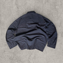 Cool vintage style tailored striped dark brown and white shirt with collar and buttons.