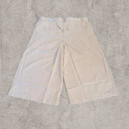 Insane baggy relaxed fit shorts in cream with pleats. Japanese style.