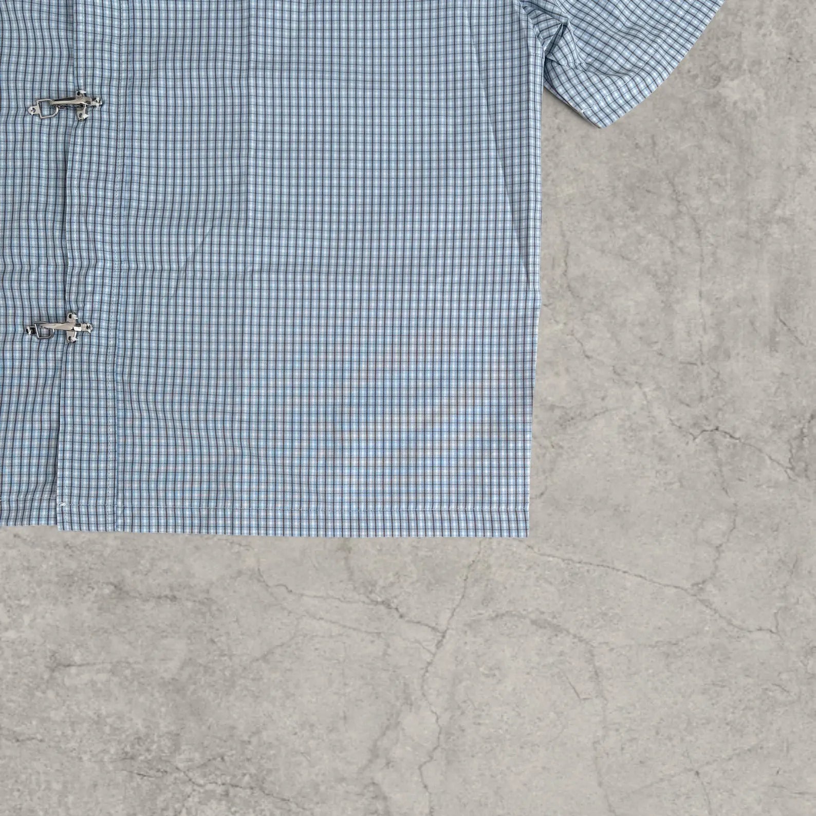 Vintage Blue Checkered Short Sleeve Shirt with Metal Clasps – Scandinavian Style