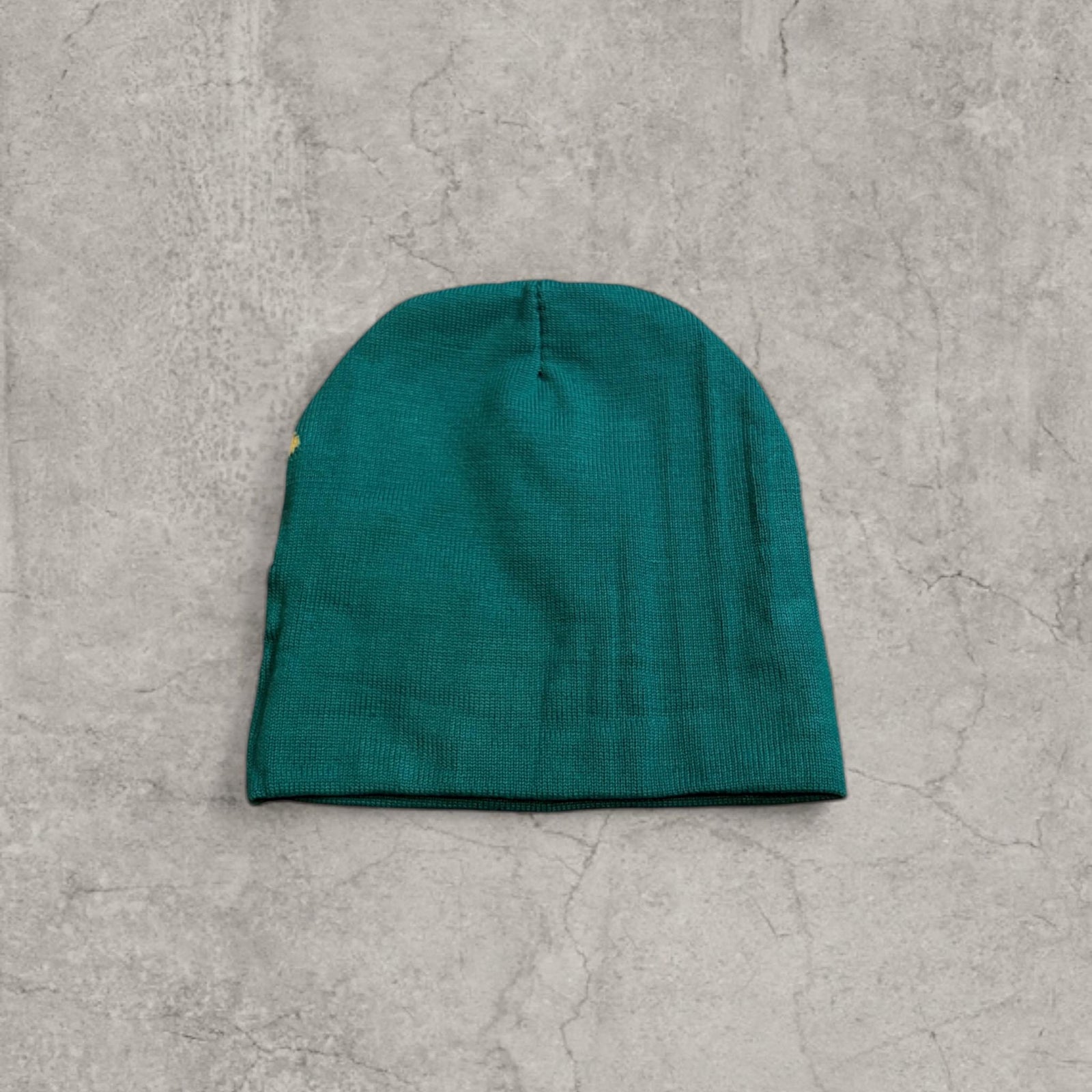 Cool Japanese vintage style beanie hat in green with yellow frog graphic design. One size.