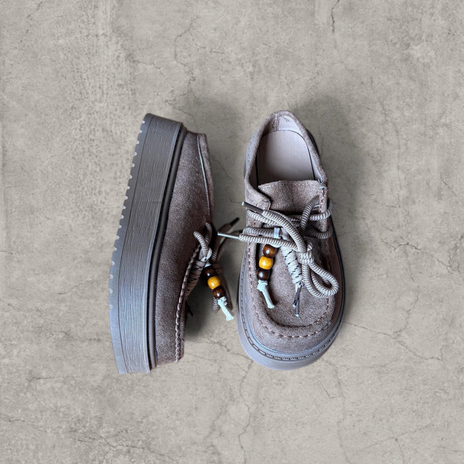 Cool Retro lace-up shoes mules clogs sliders in brown.