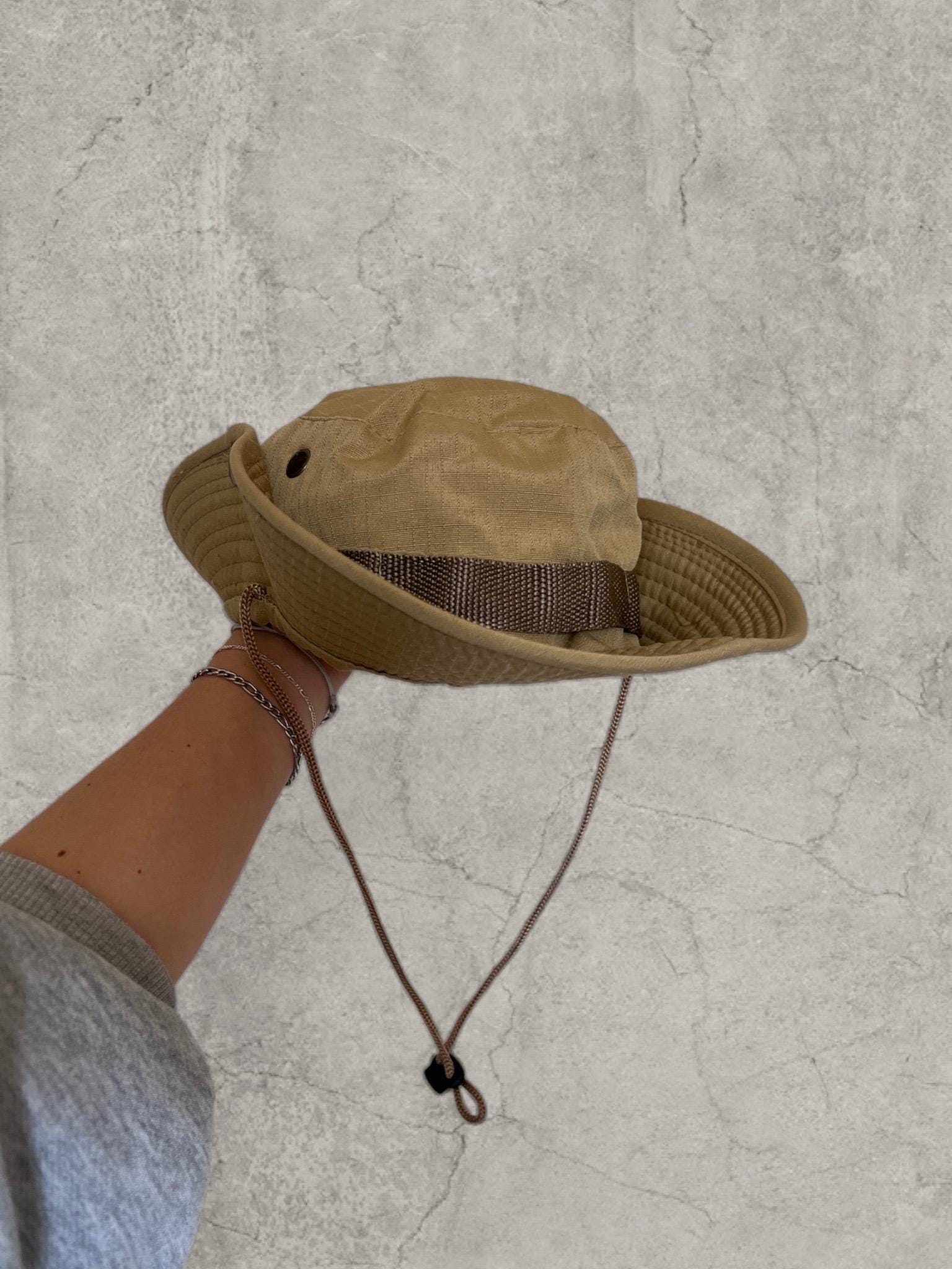 Vintage style Boonie jungle bucket hat with straps in beige. One size