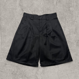 Baggy Japanese tailored shorts with pleats in black