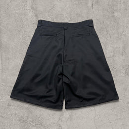 Baggy Japanese tailored shorts with pleats in black
