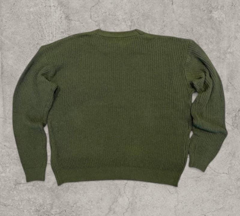 Knitted jumper sweater with crew neck in khaki green