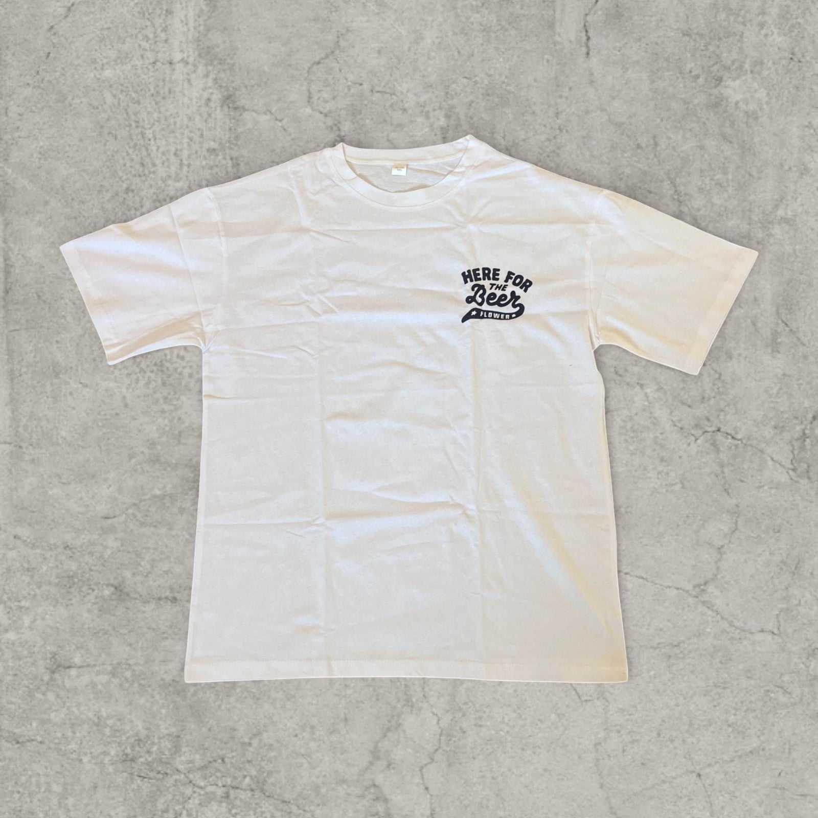 Beer vintage style T-shirt with front graphic in white.