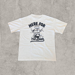 Beer vintage style T-shirt with front graphic in white.