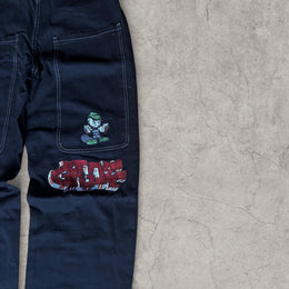 Cool wide leg skater Japanese style jeans in black with embroidery.
