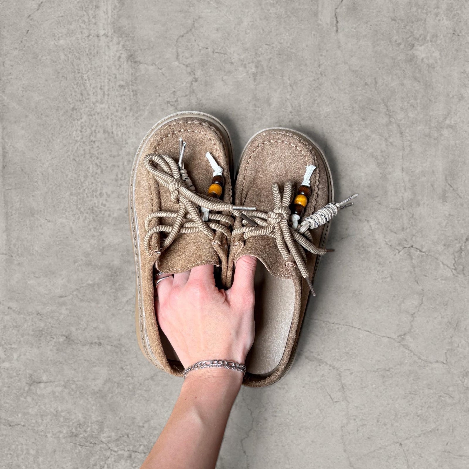 Cool Retro lace-up shoes mules clogs sliders in brown.