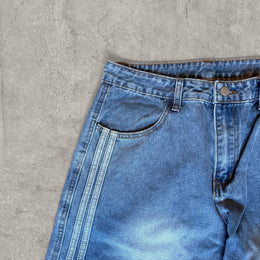 Japanese wide-leg skater jeans with stripe detailing in washed blue