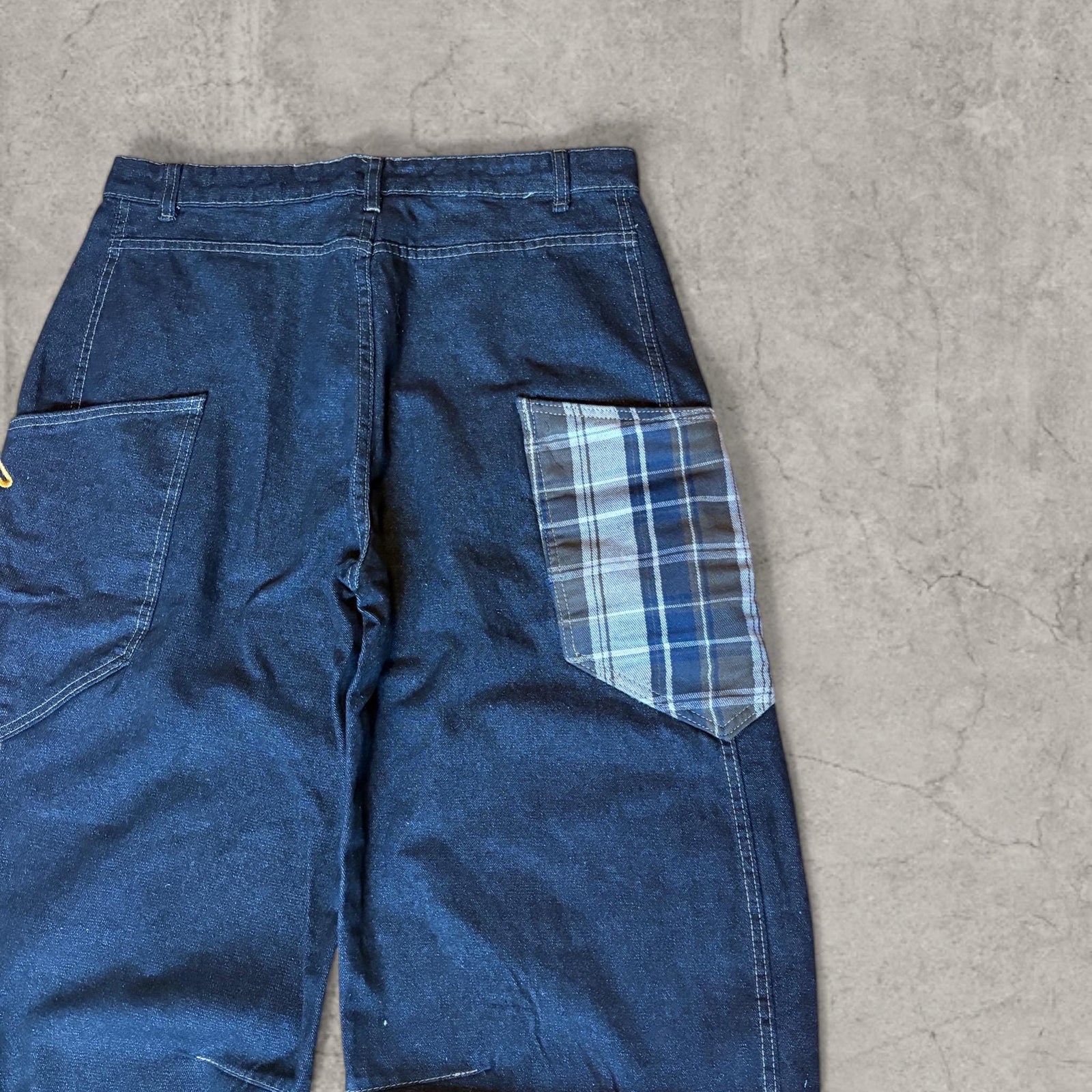 wide leg skater Japanese style plaid jeans in navy blue.