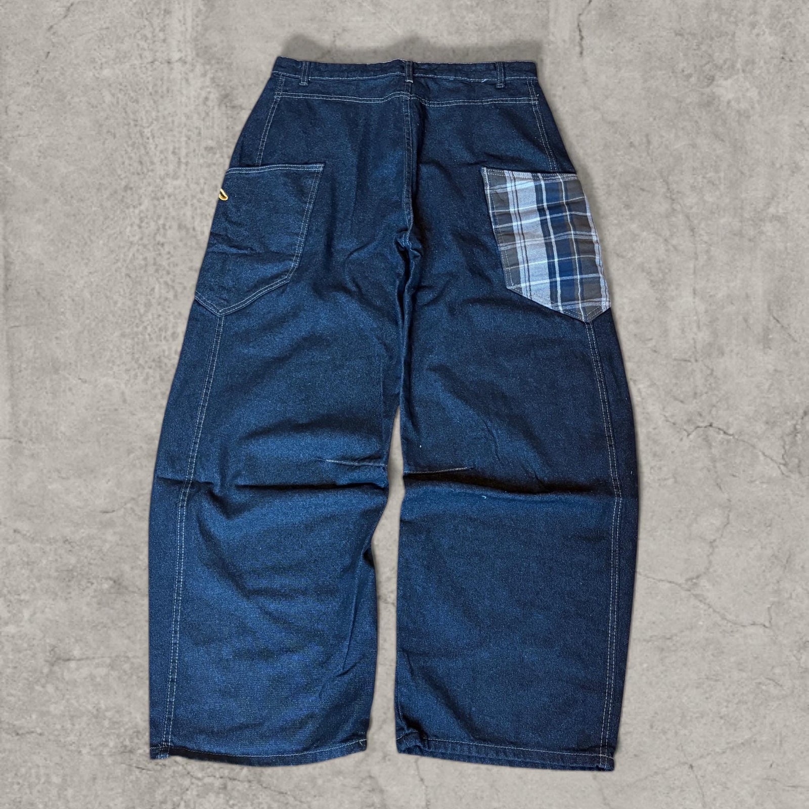 wide leg skater Japanese style plaid jeans in navy blue.