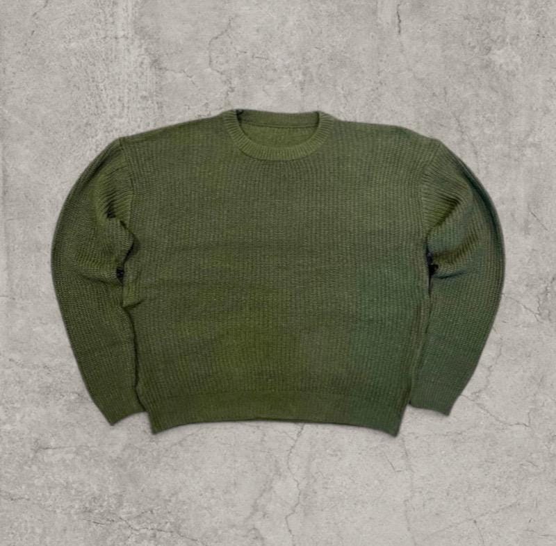 Knitted jumper sweater with crew neck in khaki green