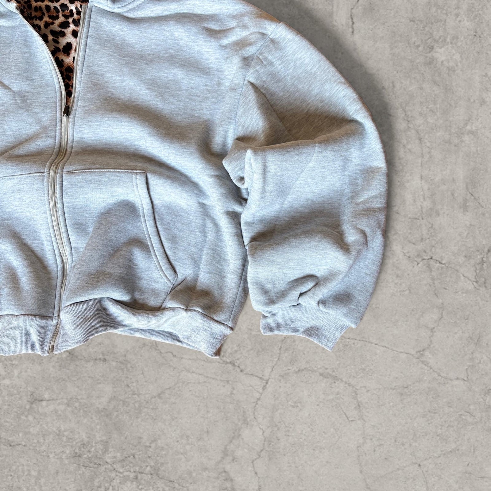 Incredible baggy boxy Korean zip-up hoodie jumper in grey with leopard print.
