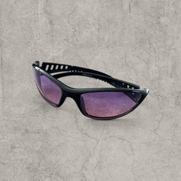 Insane UV400 sunglasses in black with purple pink lense. One size.