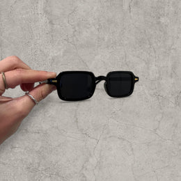 Vintage Style Black Tinted Glasses: Unisex Square Frame