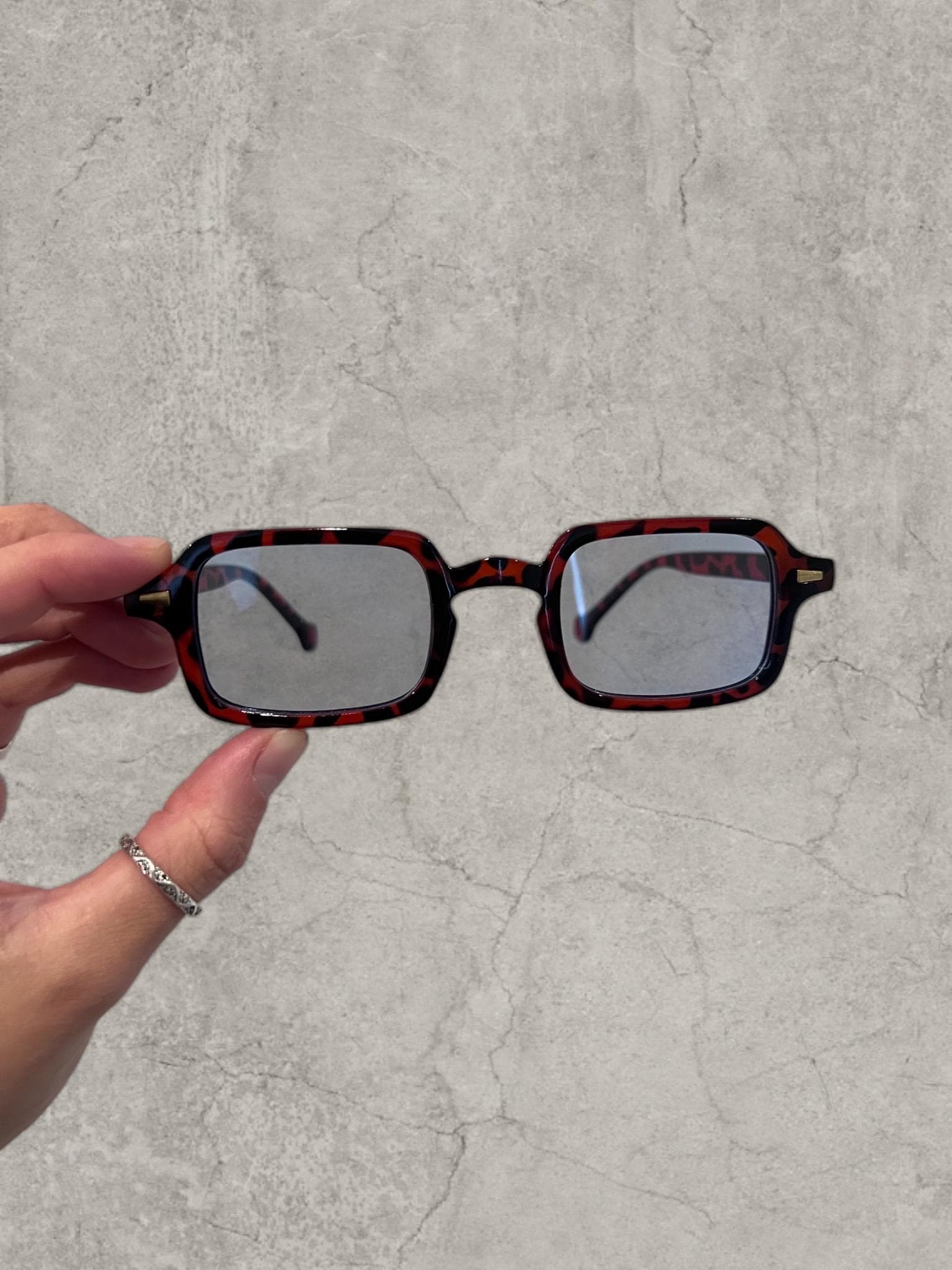 Vintage Style brown Tinted blue Glasses: brown Black tortoise shell Frame Unisex