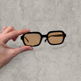 Vintage Style Orange Tinted Glasses: Black Frame Unisex