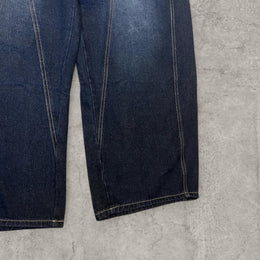 Insane baggy relaxed fit in washed navy blue with white embroidery. Multiple sizes (XS/S/M/L)