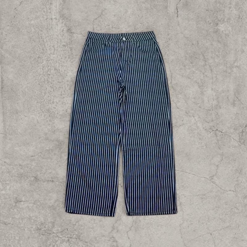 Insane baggy relaxed fit jeans in navy blue with white pinstripe.