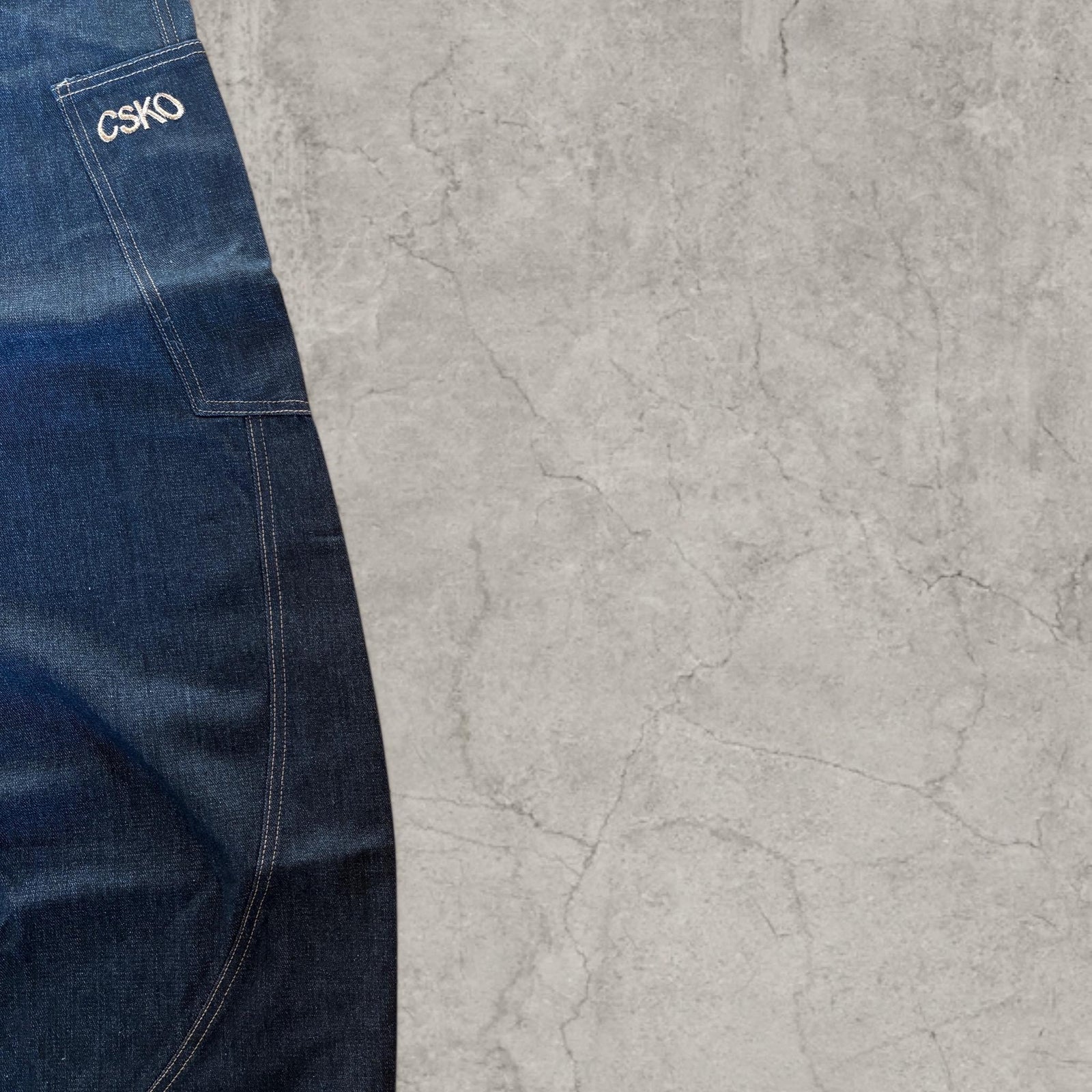 Cool wide leg skater Japanese style plaid jeans in navy blue.