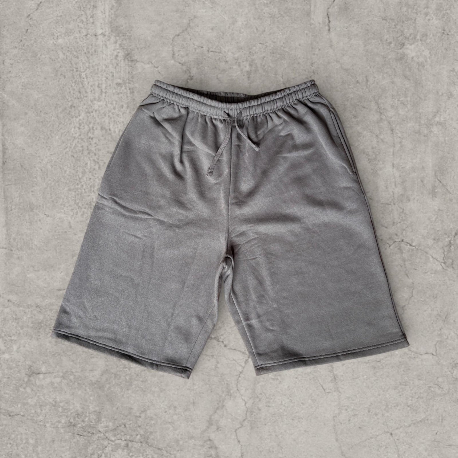 Cool baggy wide leg long jersey shorts jorts in grey. Size S/M/L (Multiple Sizes)