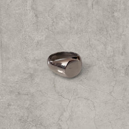 Cool vintage style silver colour stainless steel signet ring.