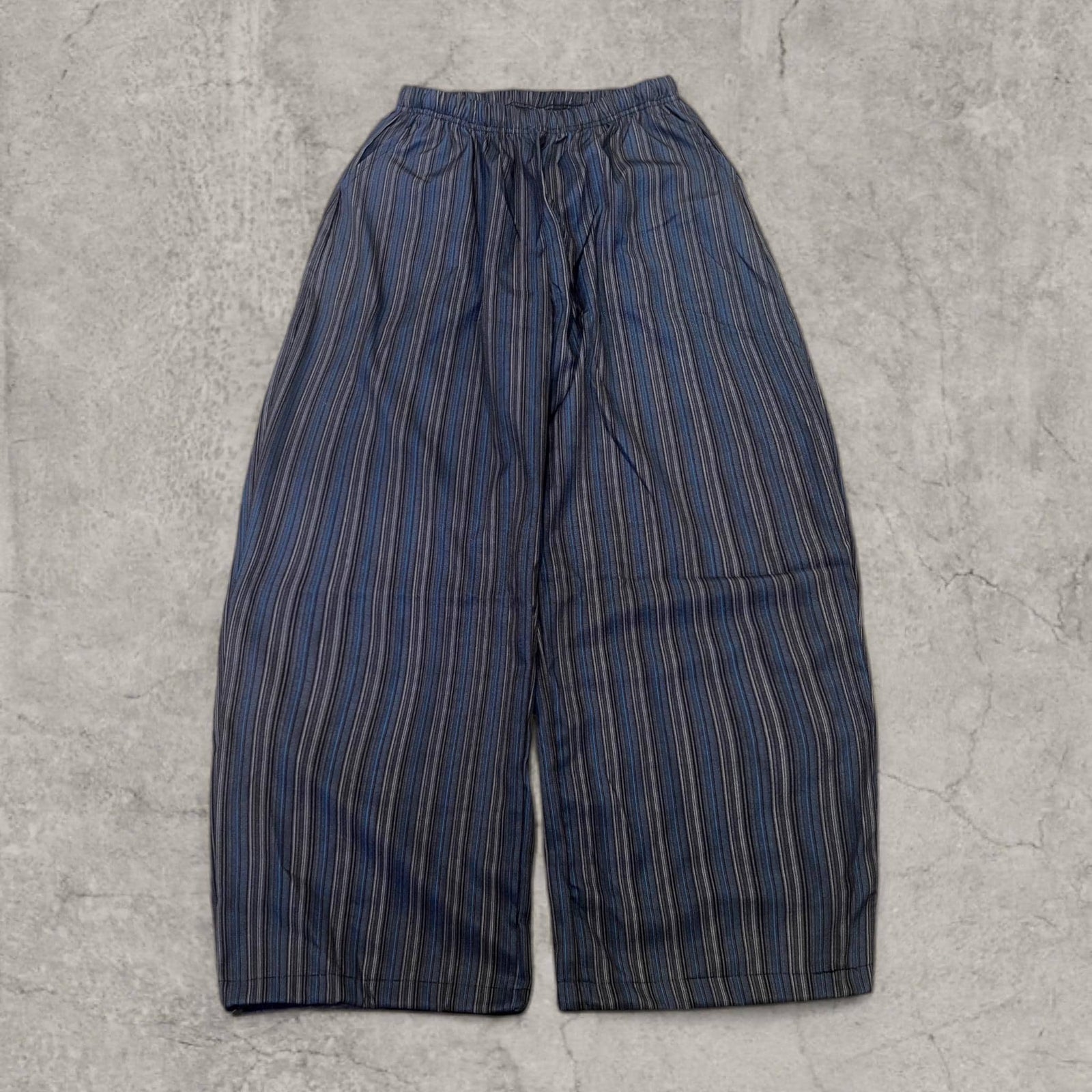 Lovely vintage style baggy wide leg striped trousers in blue.