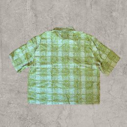 Cool boxy 90s style green checkered short sleeved shirt.
