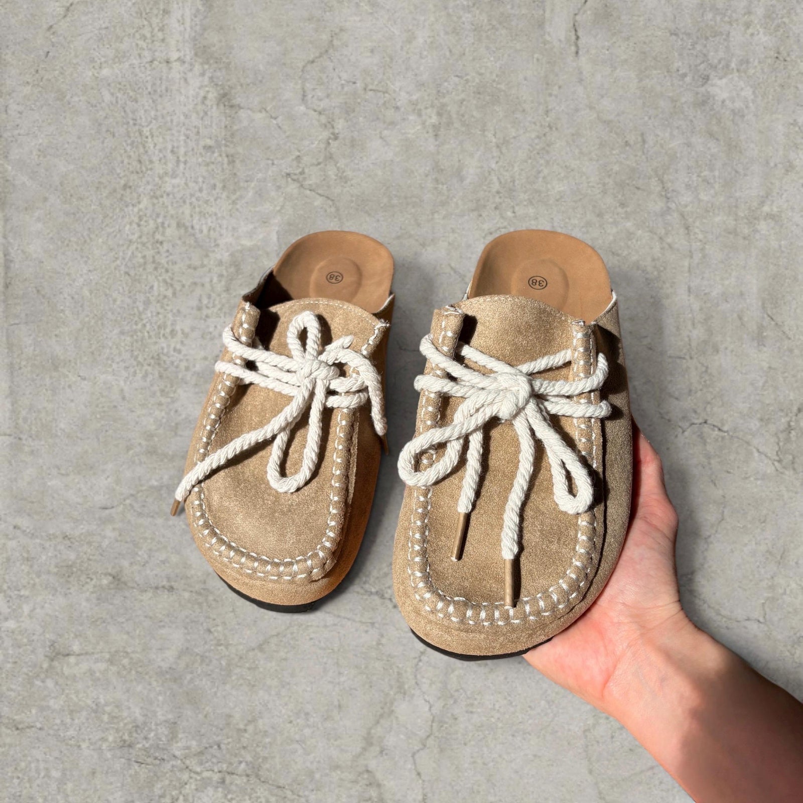 Lace-up mule platform shoes in beige brown suede