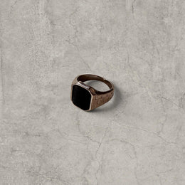 Cool vintage style silver colour stainless steel signet ring checkered with square black onyx gem.