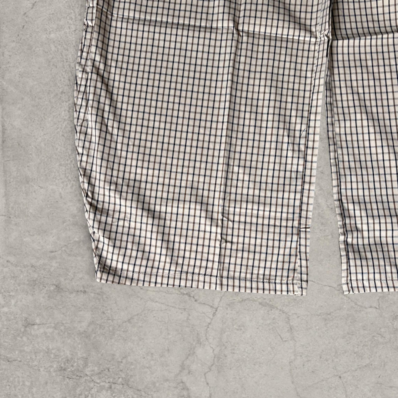 Wide-leg checkered trousers in cream and brown