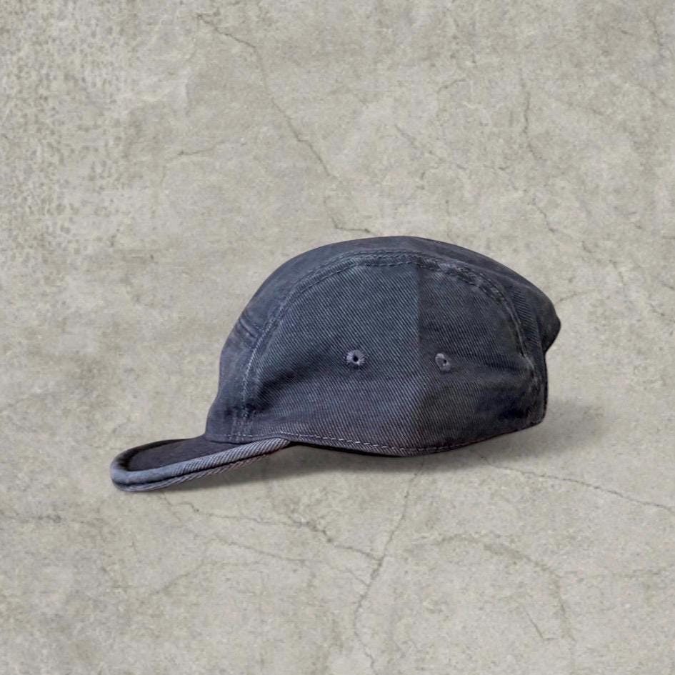 Vintage style baseball cap in grey with red white Tennesse logo.