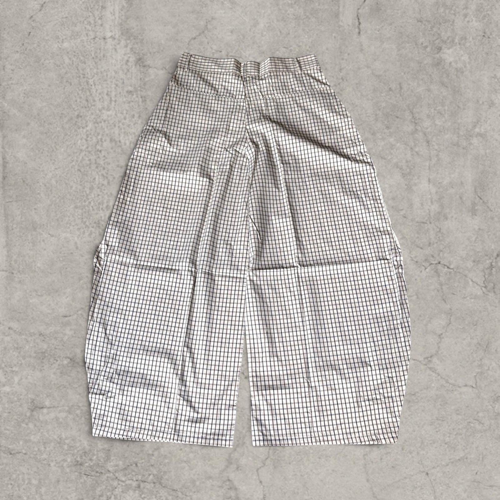 Wide-leg checkered trousers in cream and brown