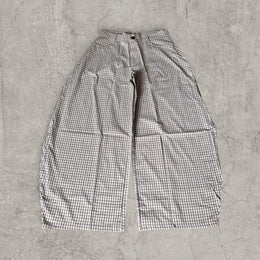 Wide-leg checkered trousers in cream and brown