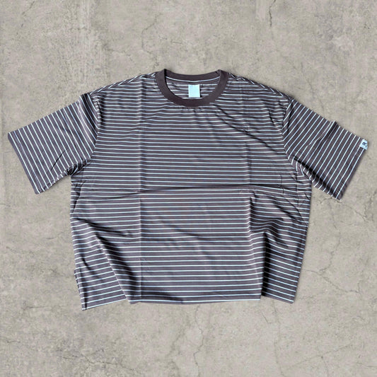 Vintage style relaxed fit short sleeve tshirt top in striped brown/white.