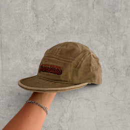 Vintage style baseball cap in beige with red white Tennesse logo.